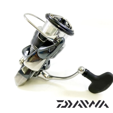 Катушка Daiwa 24 Luvias PC LT 2500