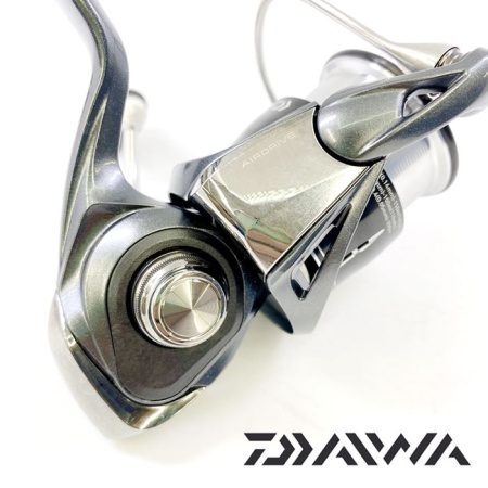 Катушка Daiwa 24 Luvias LT 2000S-P