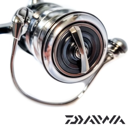 Катушка Daiwa 22 Exist LT 2000S-P Катушка Daiwa 22 Exist LT 2000S-P