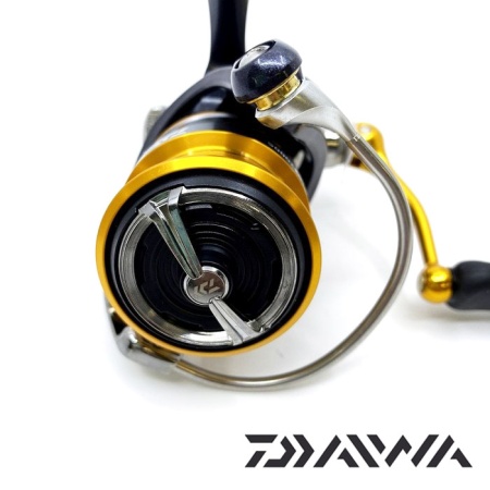 Катушка Daiwa 20 Revros LT 2000S