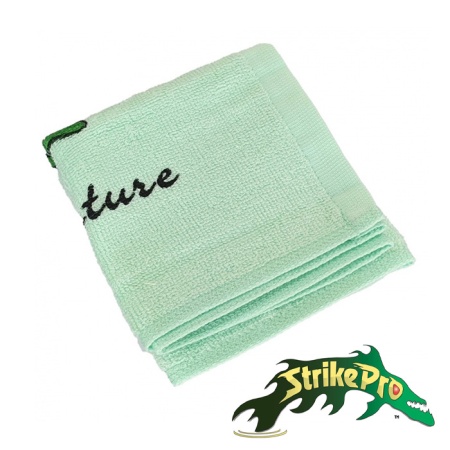 Полотенце Strike Pro махровое зеленое 51х27cm