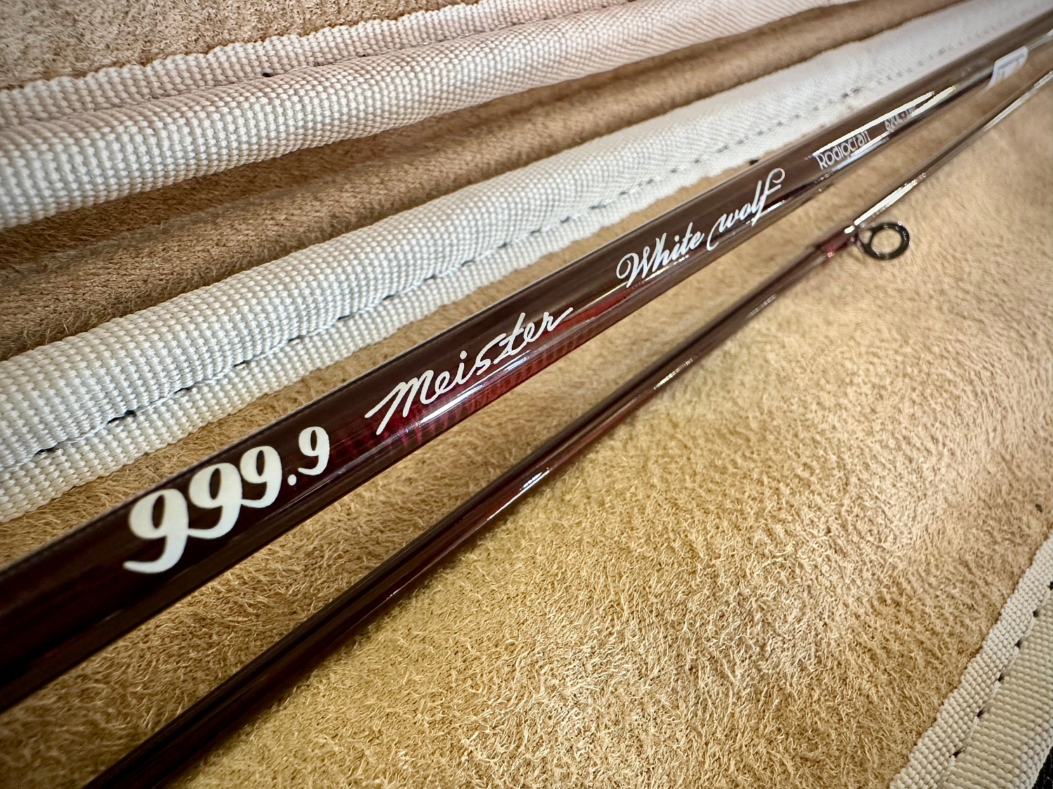 Спиннинг Rodio Craft 999.9 Meister White Wolf 62UL-TRZ 1.88m 0.5-2.6gr