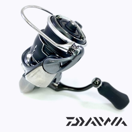 Катушка Daiwa 24 Luvias ST SF 2000SS-P