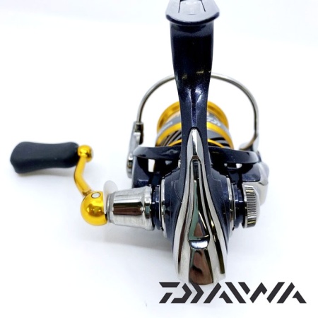 Катушка Daiwa 20 Revros LT 2000S