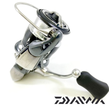 Катушка Daiwa 24 Luvias LT 2000S-P