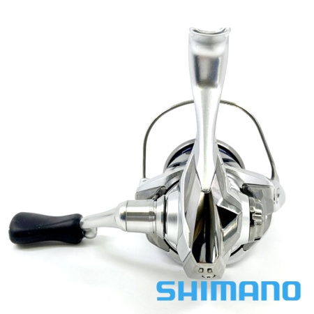 Катушка Shimano 23 Stradic С2000S Катушка Shimano 23 Stradic С2000S