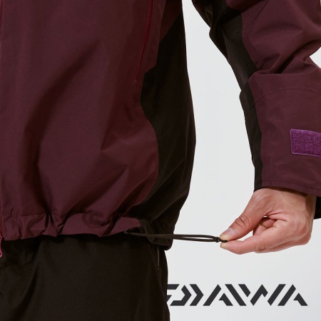 Костюм Daiwa DW-1925 Gore-Tex Versatile Winter Suit Plum #L