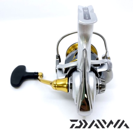 Катушка Daiwa 21 Freams LT 3000-C