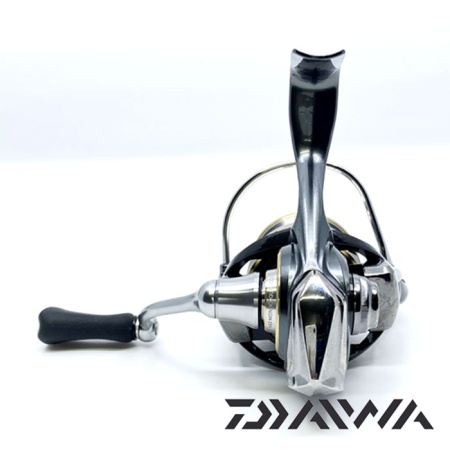 Катушка Daiwa 20 Luvias FC LT 2000S
