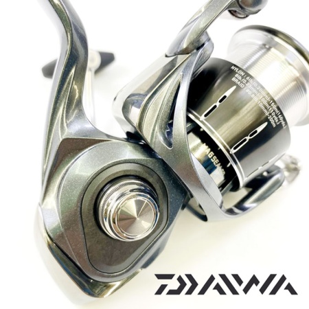 Катушка Daiwa 24 Luvias PC LT 2500
