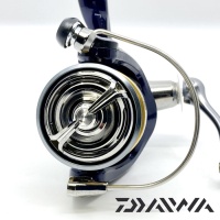 Катушка Daiwa 20 Crest LT 2000